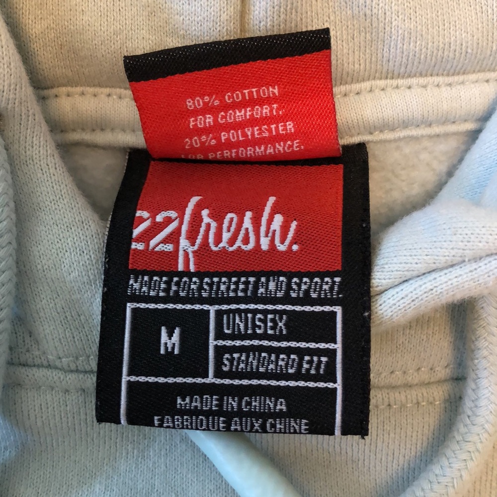 22 Fresh Sweater - Picture 2 of 2